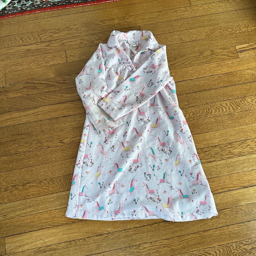 Pottery barn kids flannel unicorn nightgown size 6